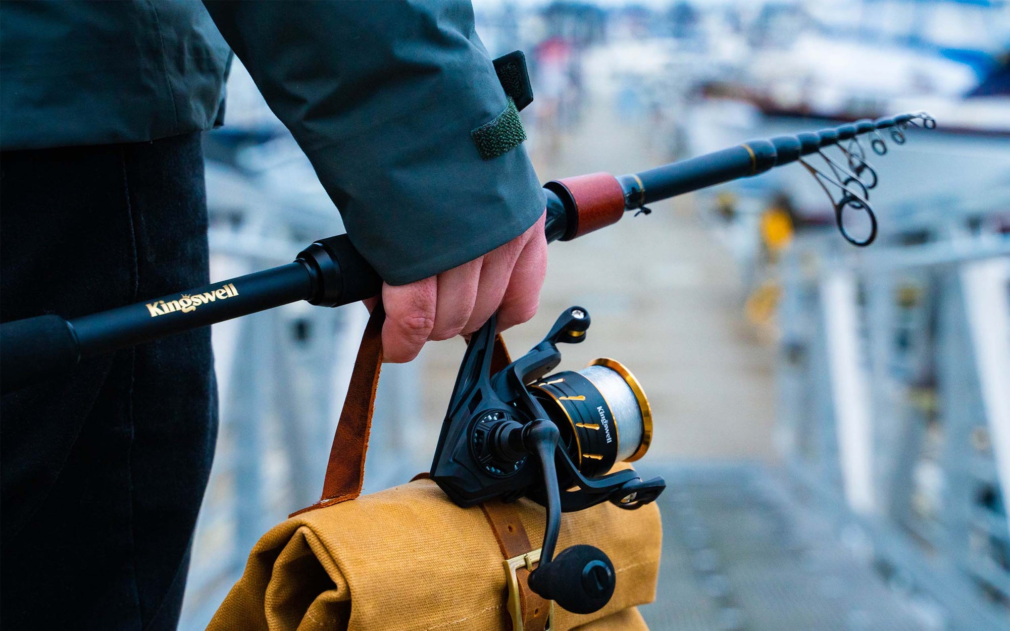 Portable Telescopic Fishing Rod Set With Fishing Case Fishing